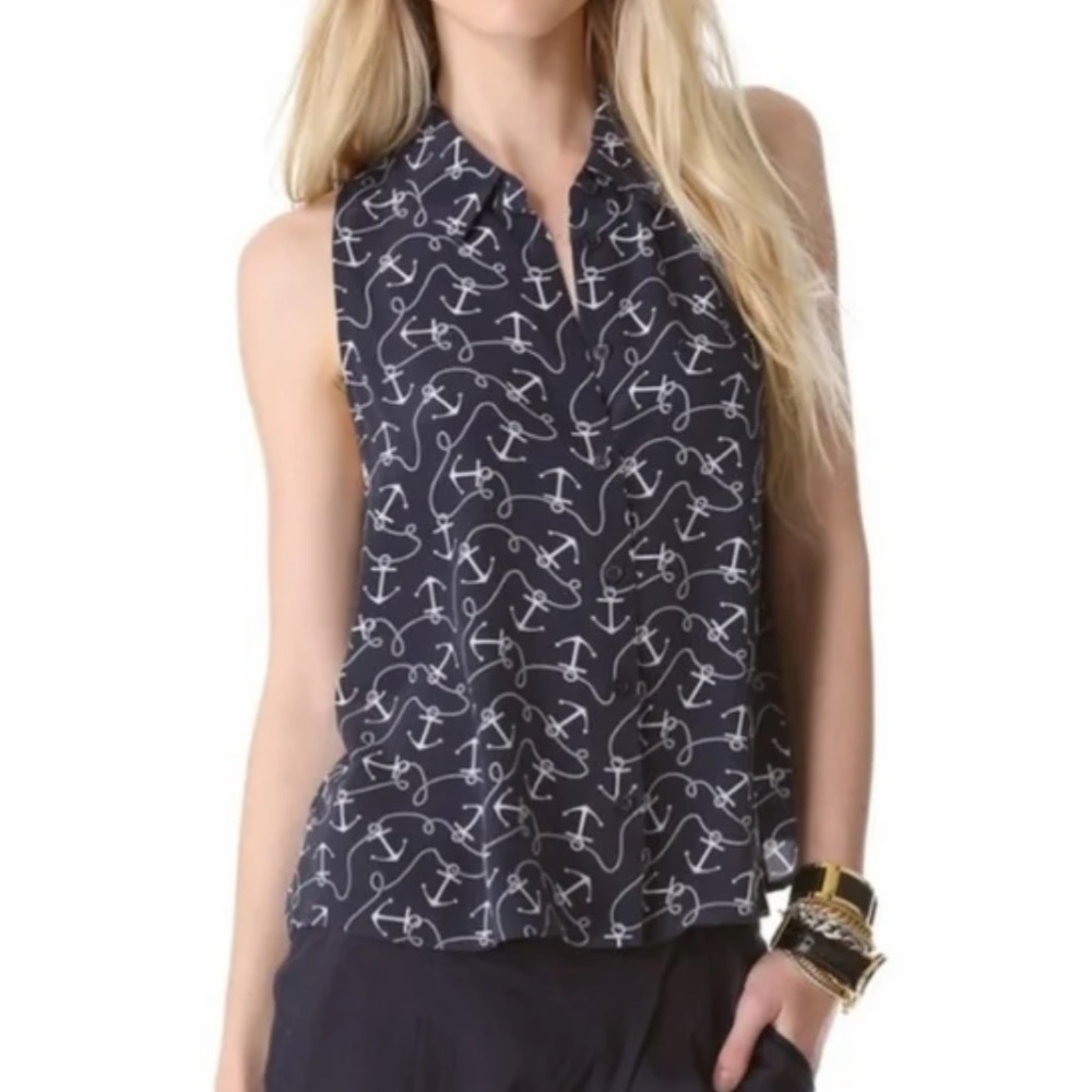 Equipment silk sleeveless button down. Size small